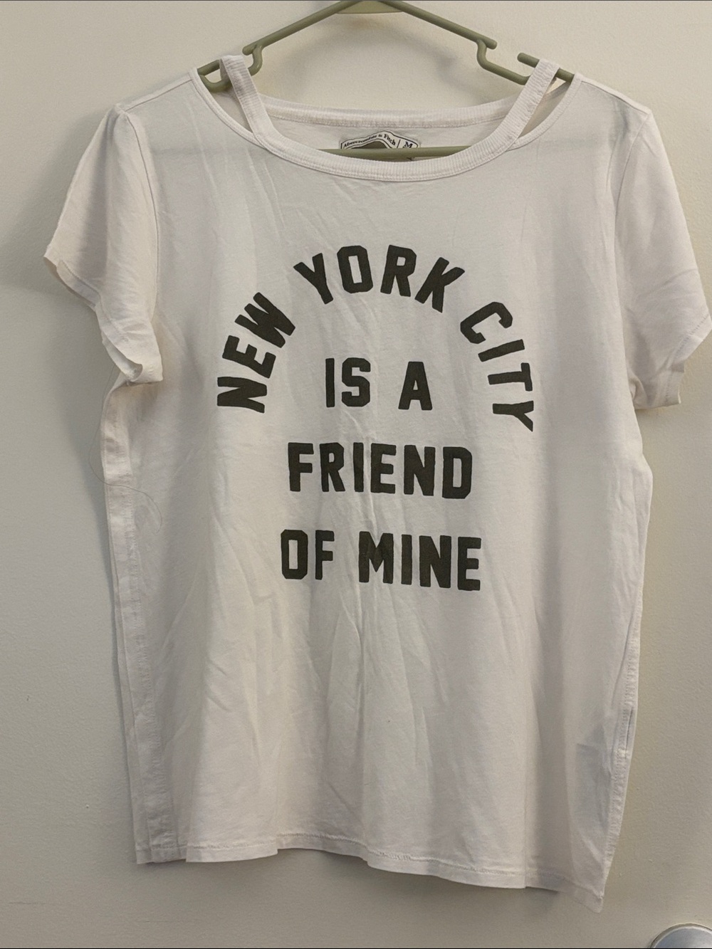 Abercrombie & Fitch White tee